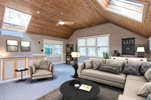 $895,000 | 29 Rattle Hill Road, Southampton, MA 01073