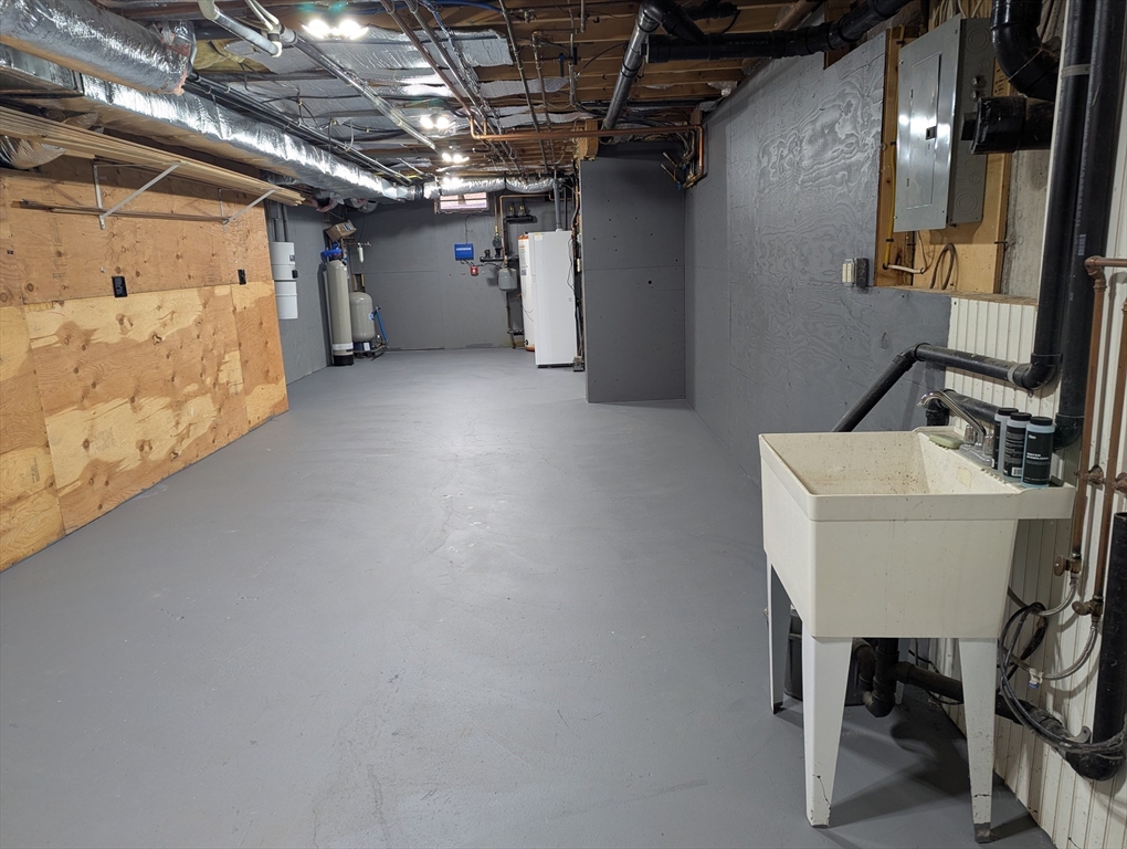 29 Rattle Hill Road Southampton, MA 01073 - Photo 34 of 42 a view of a room with gym equipment