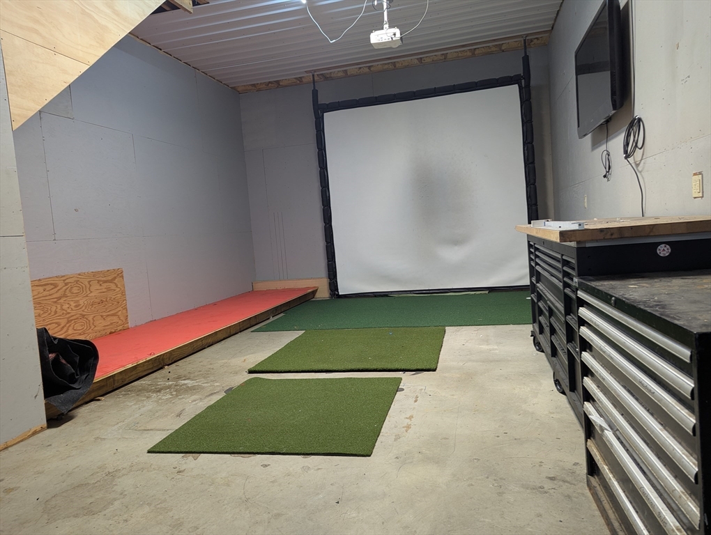 29 Rattle Hill Road Southampton, MA 01073 - Photo 40 of 42 a view of outdoor space