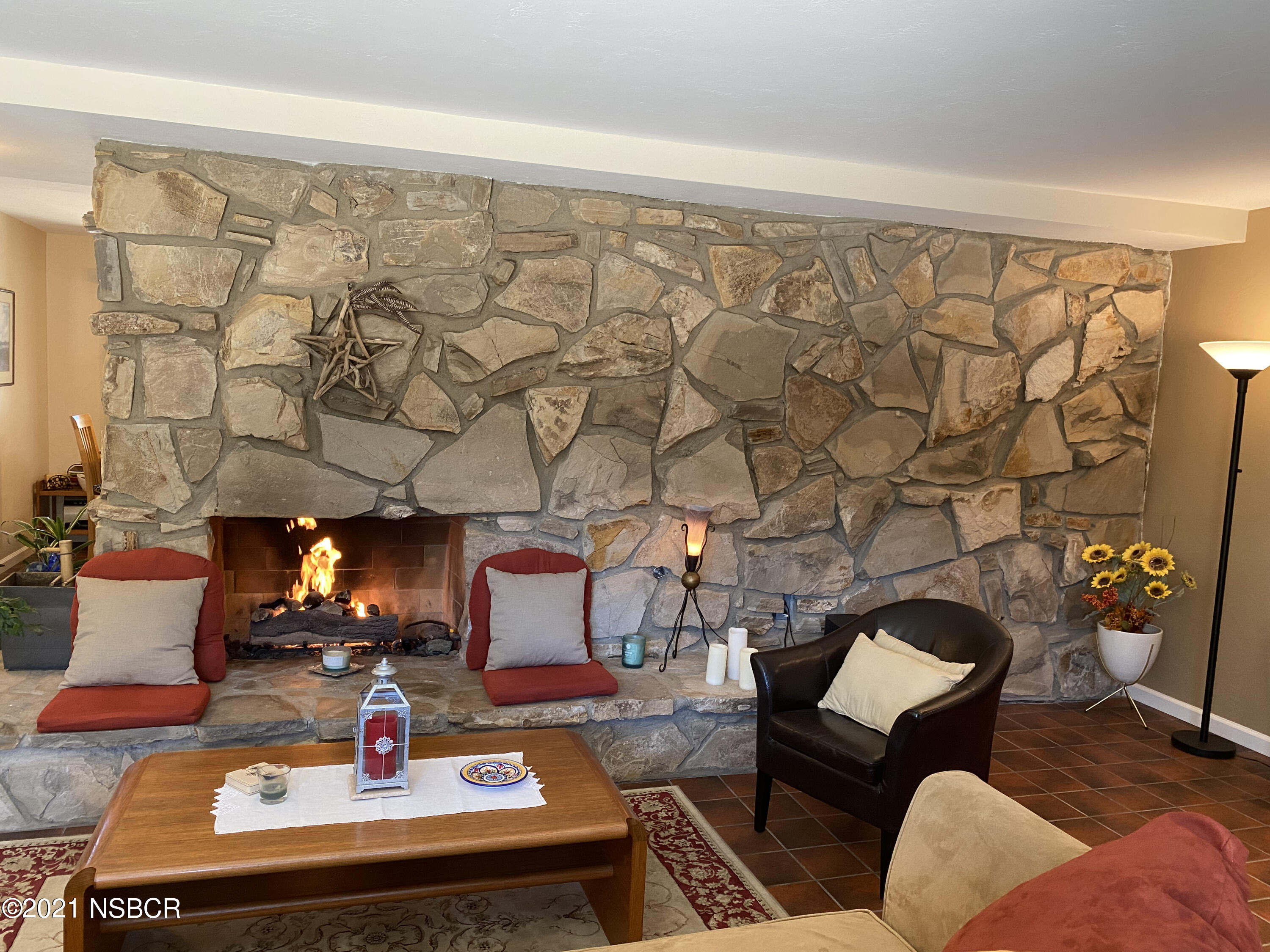 4071 Club House Road Lompoc, CA 93436 - Photo 13 of 59 Fireplace