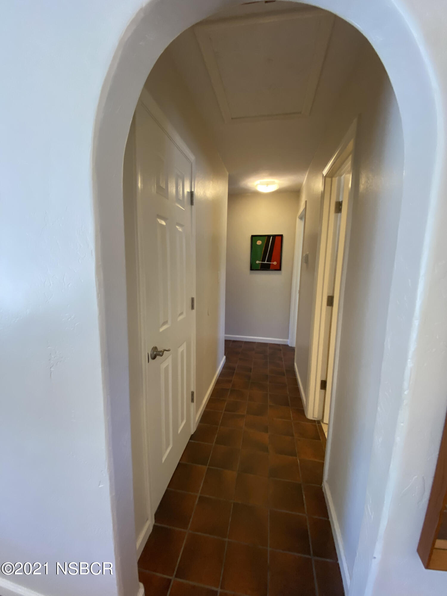 4071 Club House Road Lompoc, CA 93436 - Photo 17 of 59 Hallway