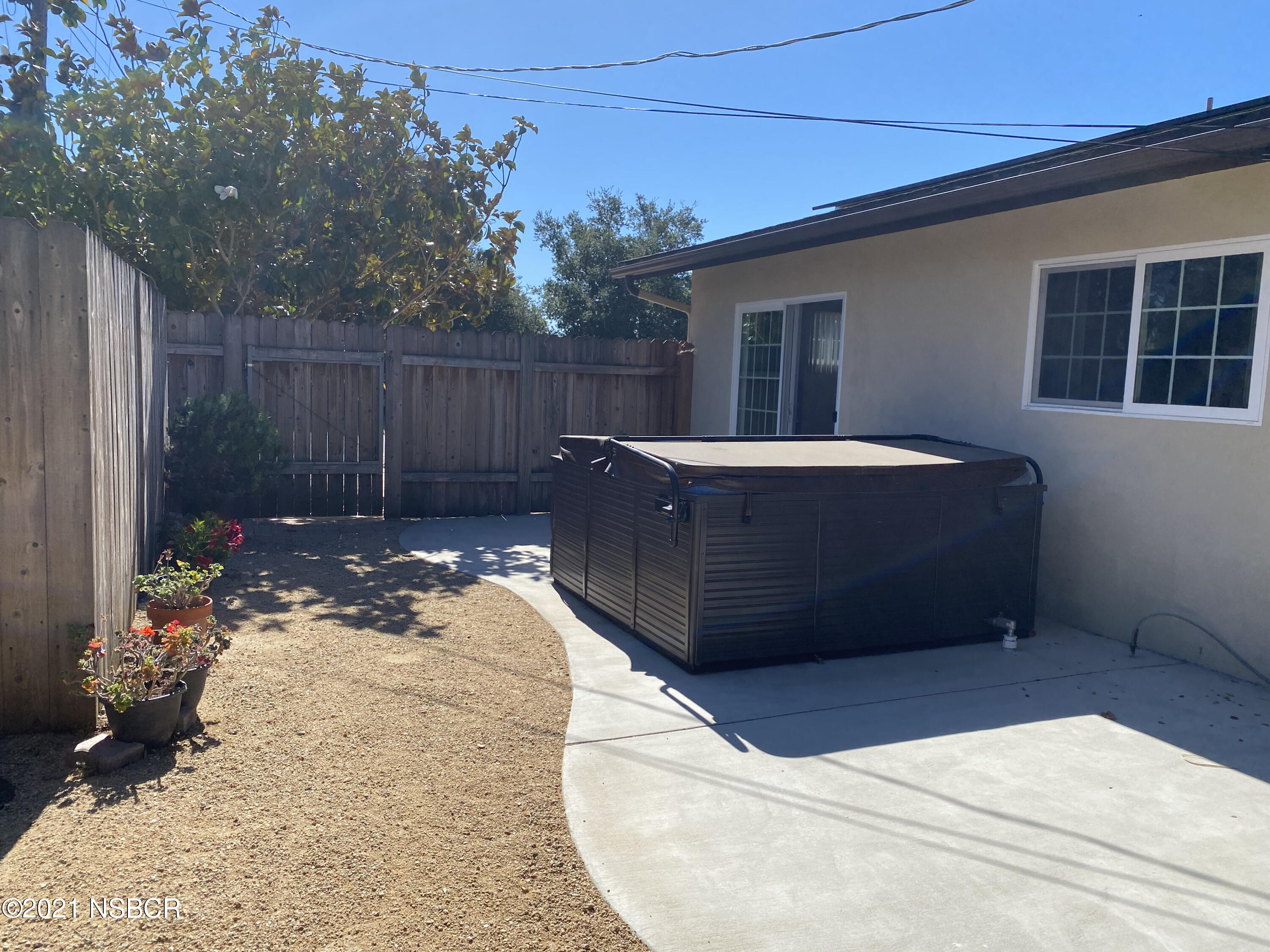 4071 Club House Road Lompoc, CA 93436 - Photo 29 of 59 Back Yard Spa