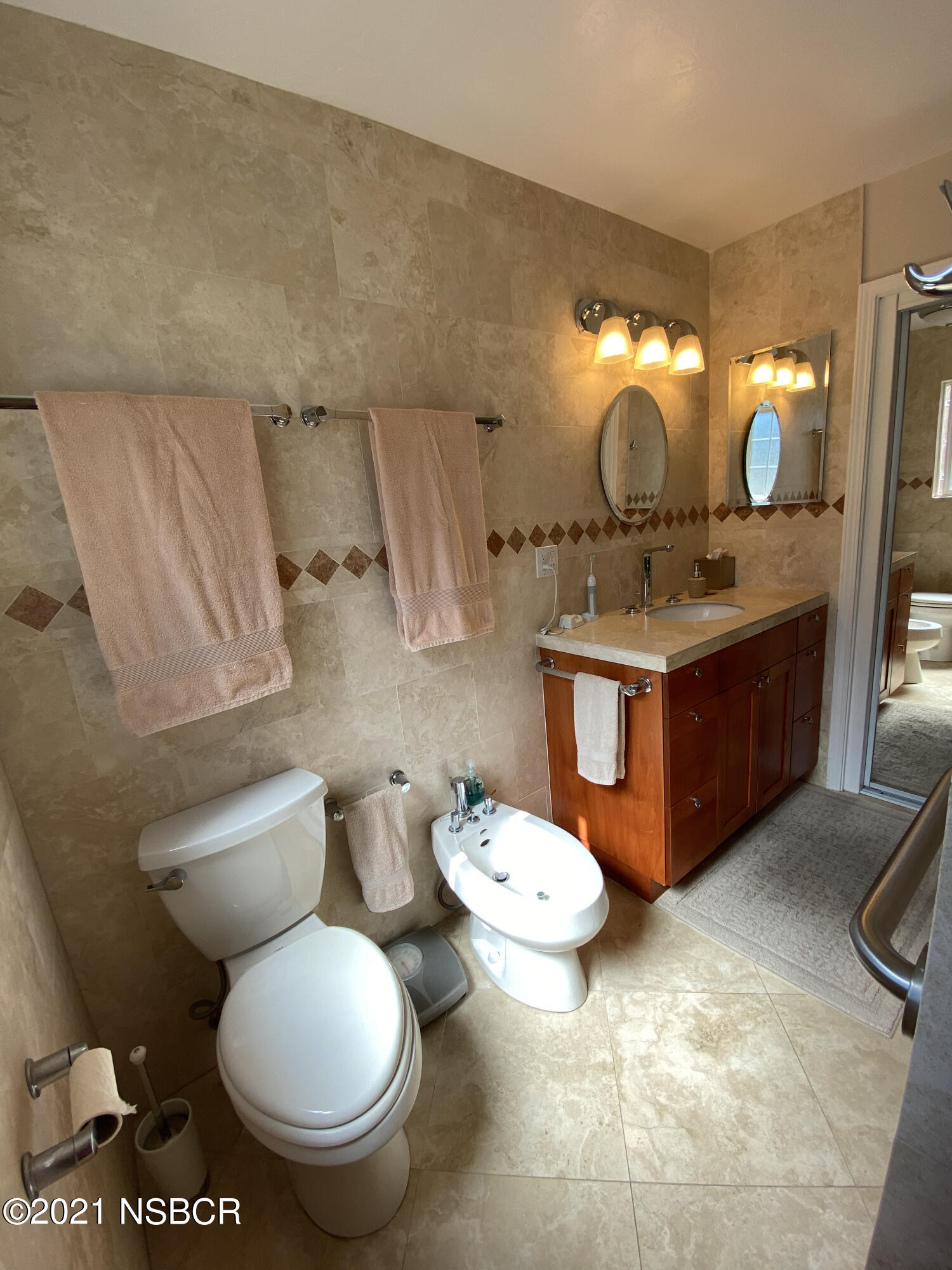 4071 Club House Road Lompoc, CA 93436 - Photo 32 of 59 Main Bath View