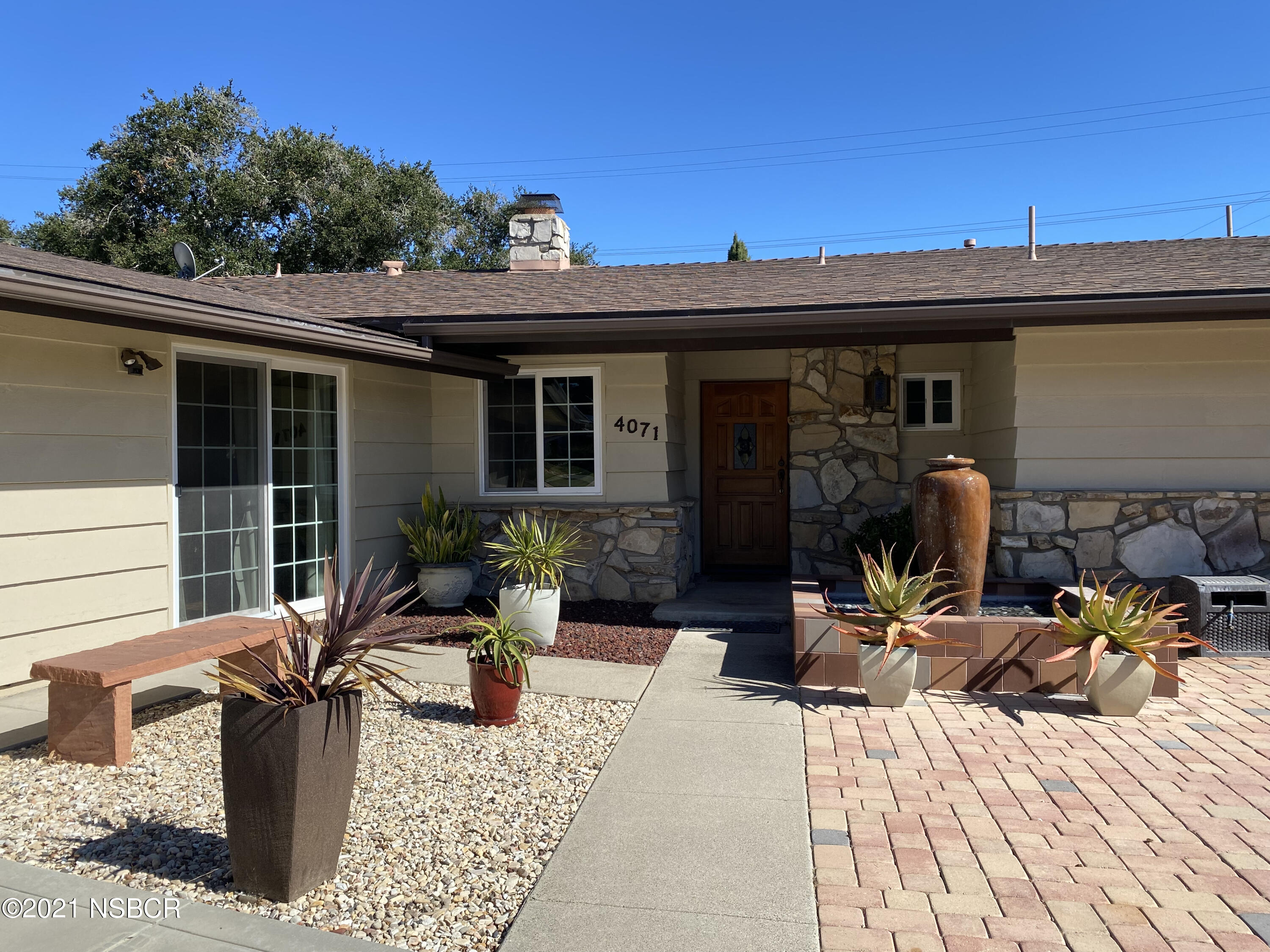 4071 Club House Road Lompoc, CA 93436 - Photo 5 of 59 Front Porch Area