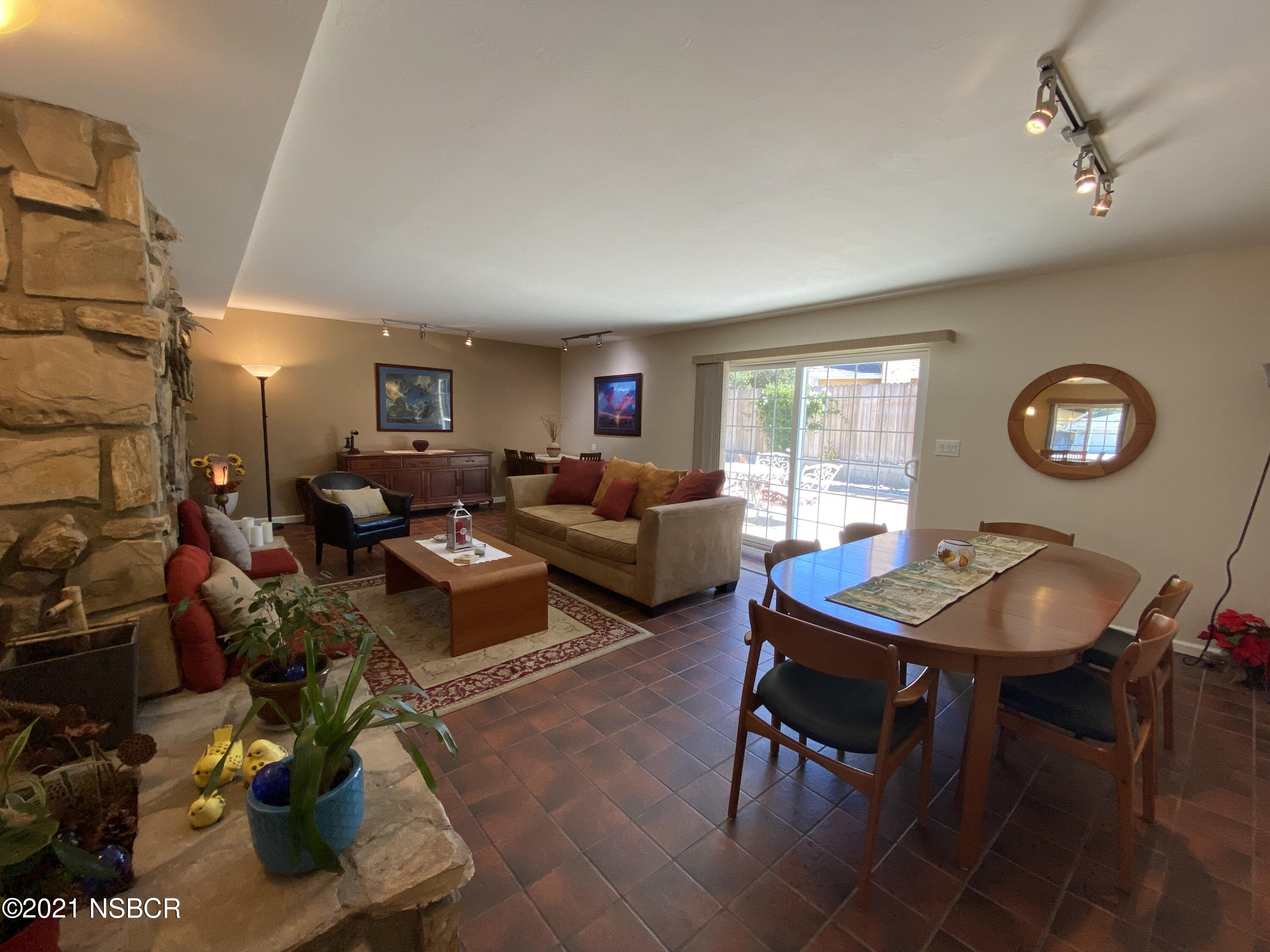 4071 Club House Road Lompoc, CA 93436 - Photo 9 of 59 Living & Dining Room