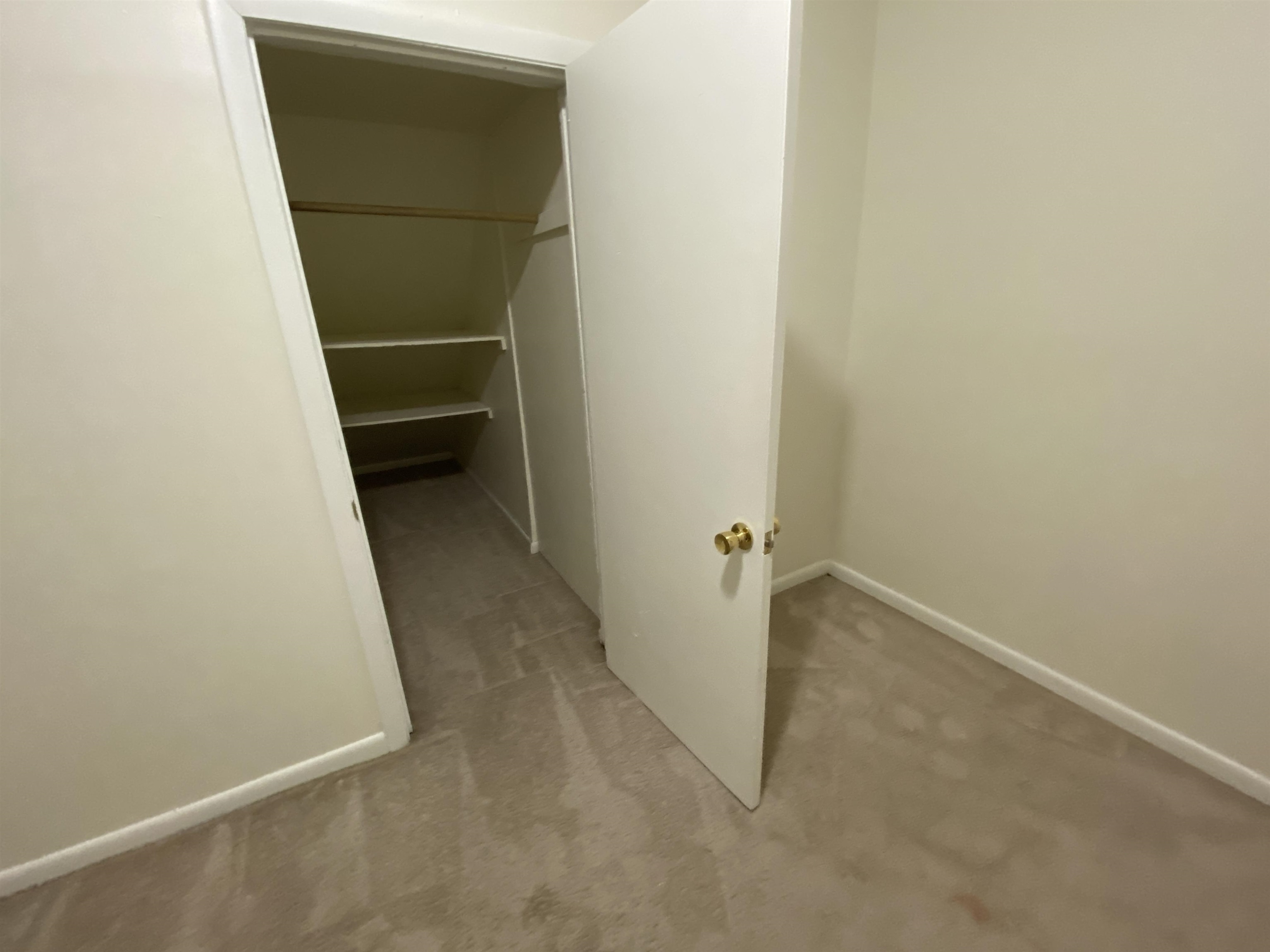 135 2nd Street, Unit 1S Manchester, NH 03102 - Photo 27 of 38