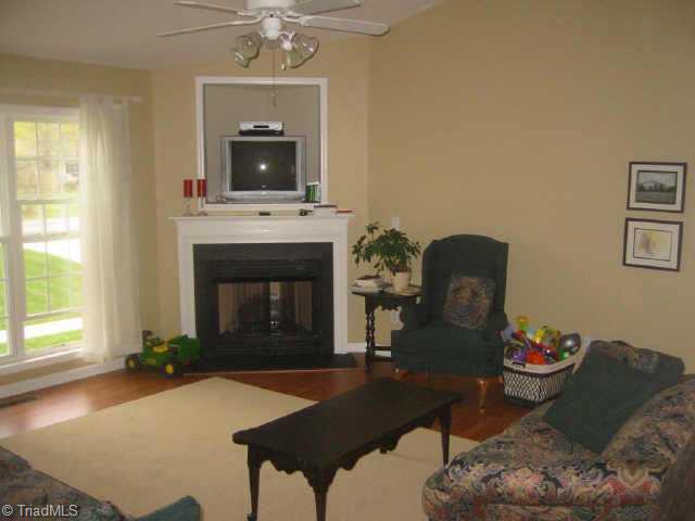 8733 Circle Rural Hall Nc 27045 Rural Hall, NC 27045 - Photo 3 of 5 Other.