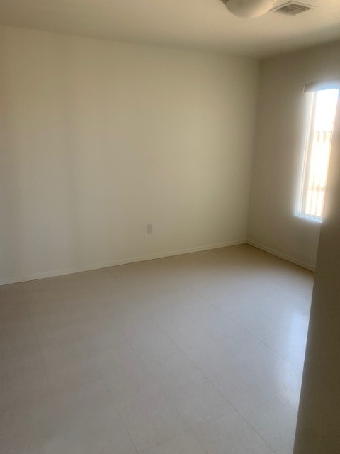 3424 Sunriver Road, Unit 1 Bullhead City, AZ 86429 - Photo 3 of 18 Dining Area