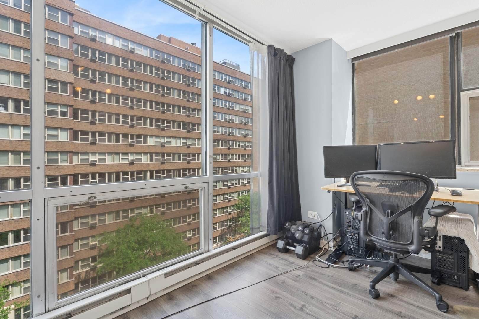 3110 North Sheridan Road, Unit 801 Chicago, IL 60657 - Photo 7 of 12 Gallery Image 7