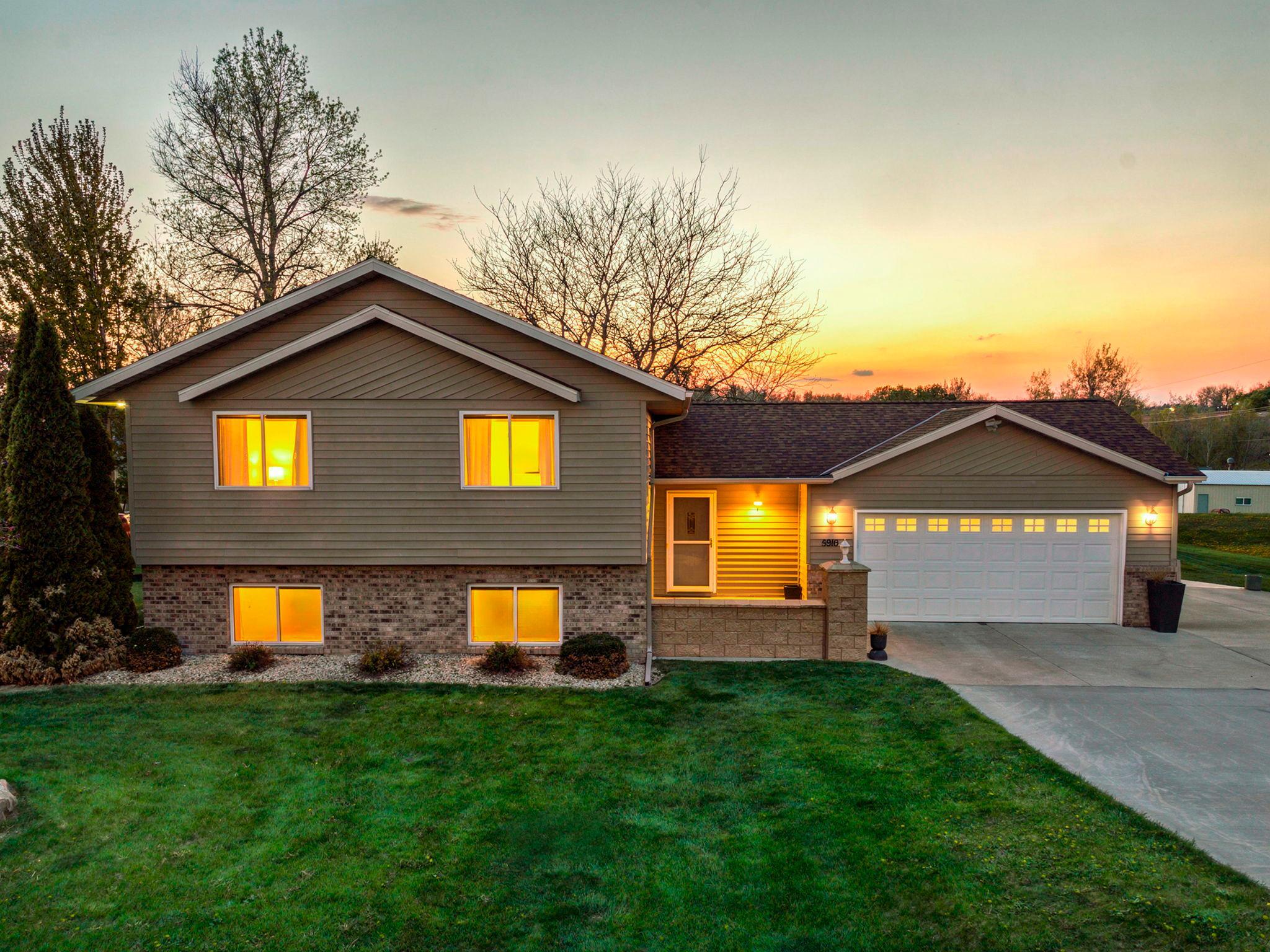 5916 Galaxy Road St. Augusta, MN 56301 - Photo 1 of 79