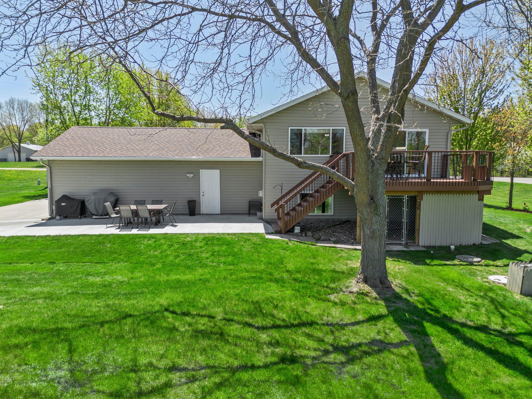 5916 Galaxy Road St. Augusta, MN 56301 - Photo 3 of 79