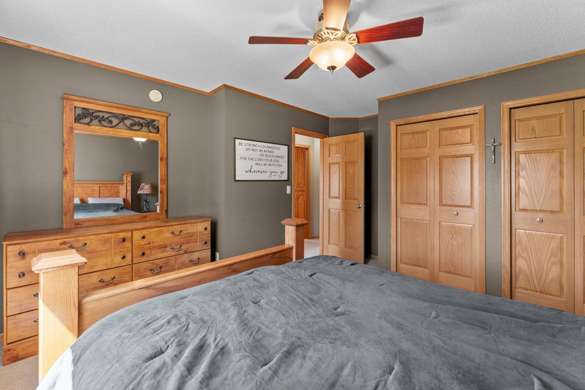 5916 Galaxy Road St. Augusta, MN 56301 - Photo 38 of 79