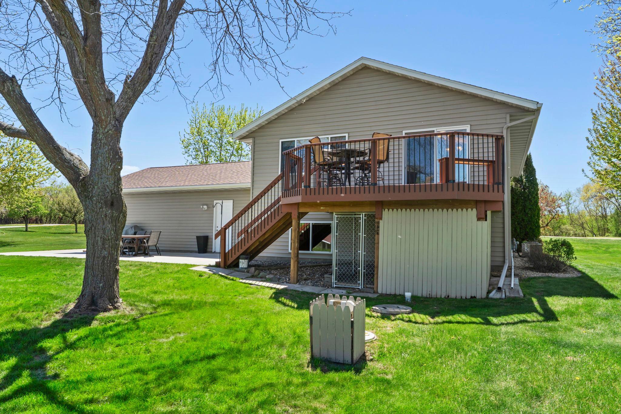 5916 Galaxy Road St. Augusta, MN 56301 - Photo 4 of 79