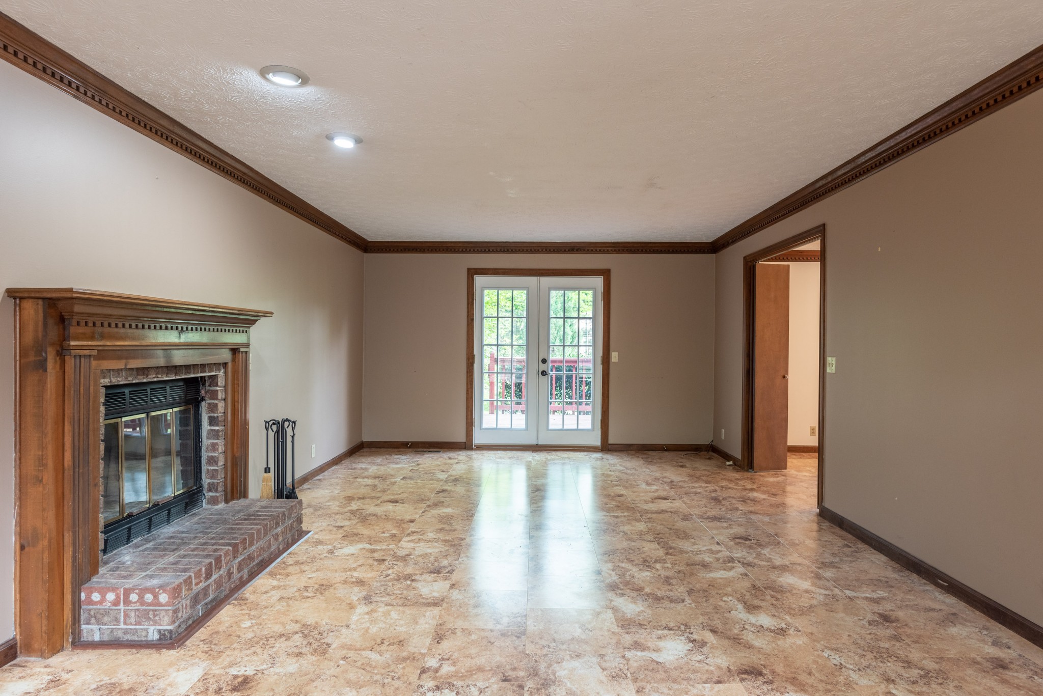6948 Stone Creek Road Nashville, TN 37221 - Photo 17 of 37 a view of livingroom with window