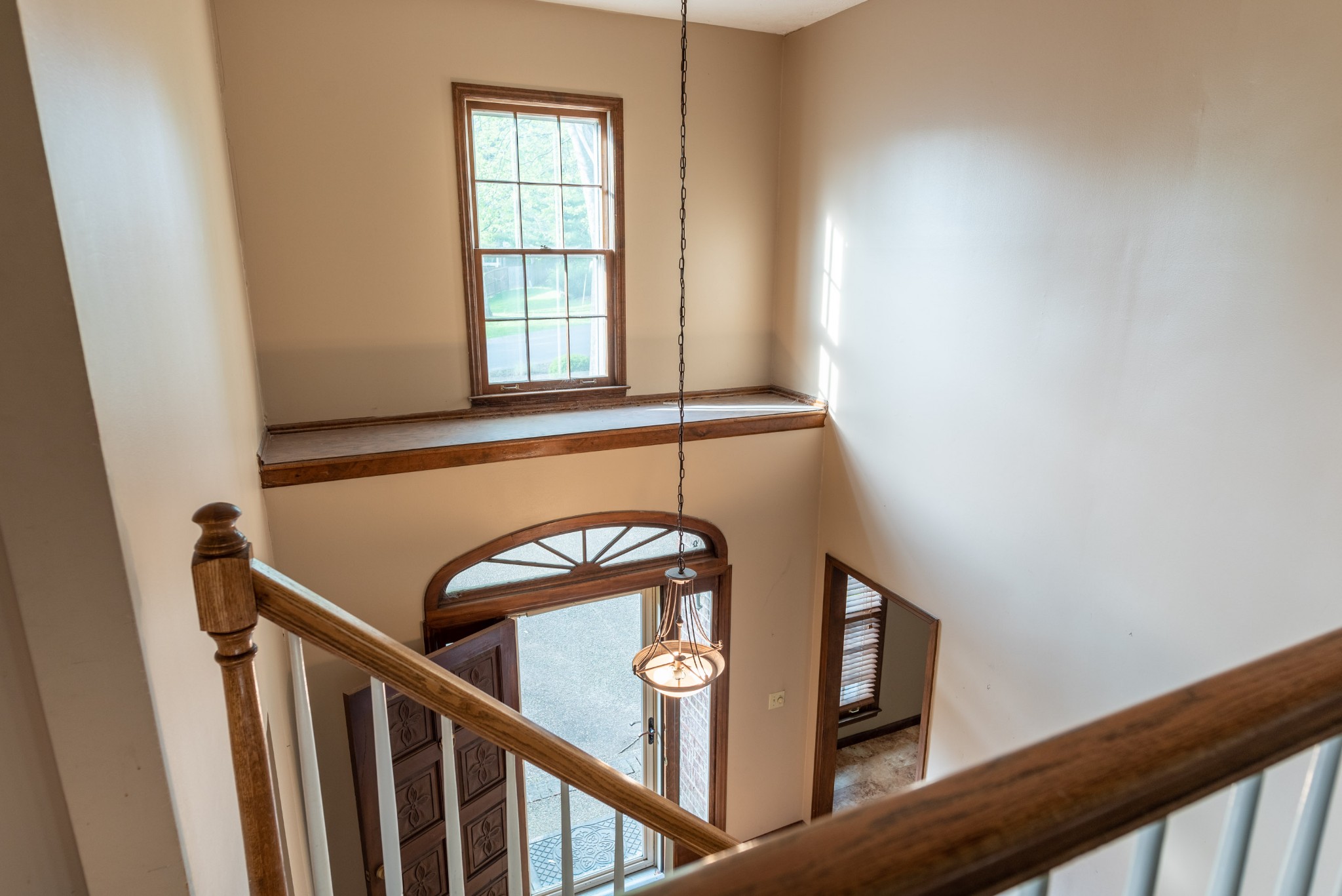6948 Stone Creek Road Nashville, TN 37221 - Photo 7 of 37 a view of entryway with a window
