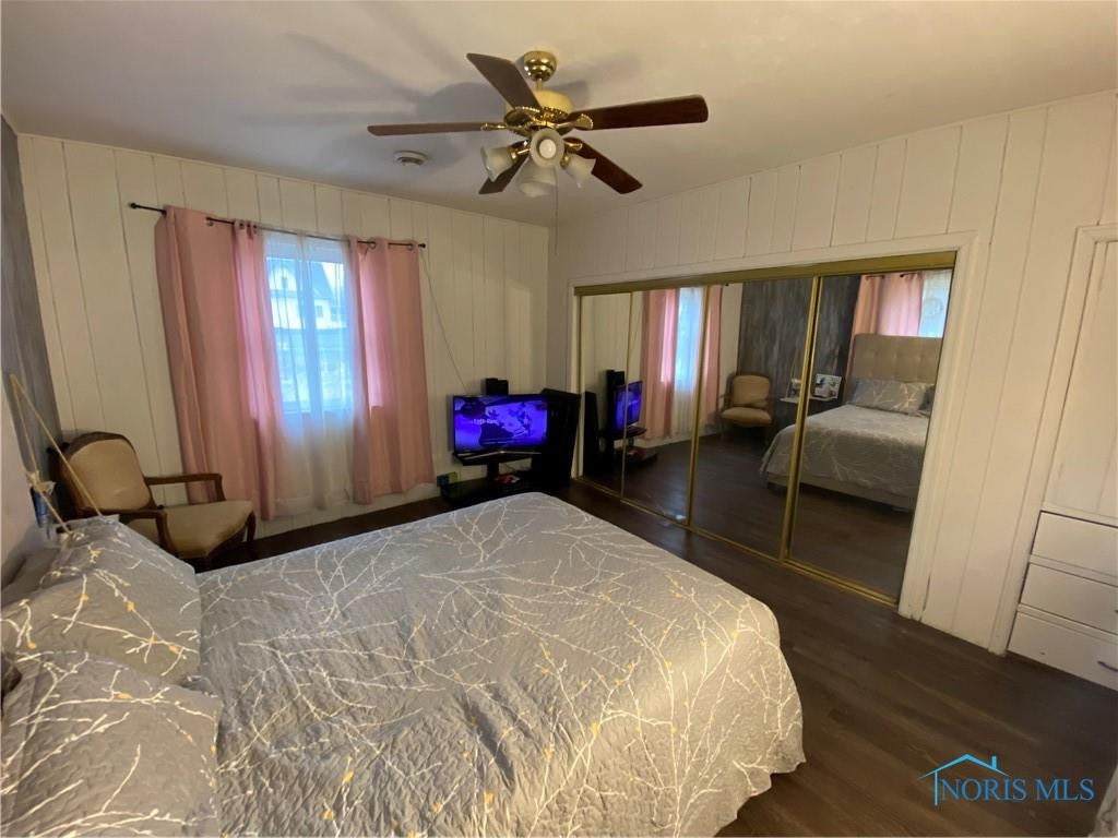 2421 Pickle Road Oregon, OH 43616 - Photo 12 of 22 Gallery Image 12