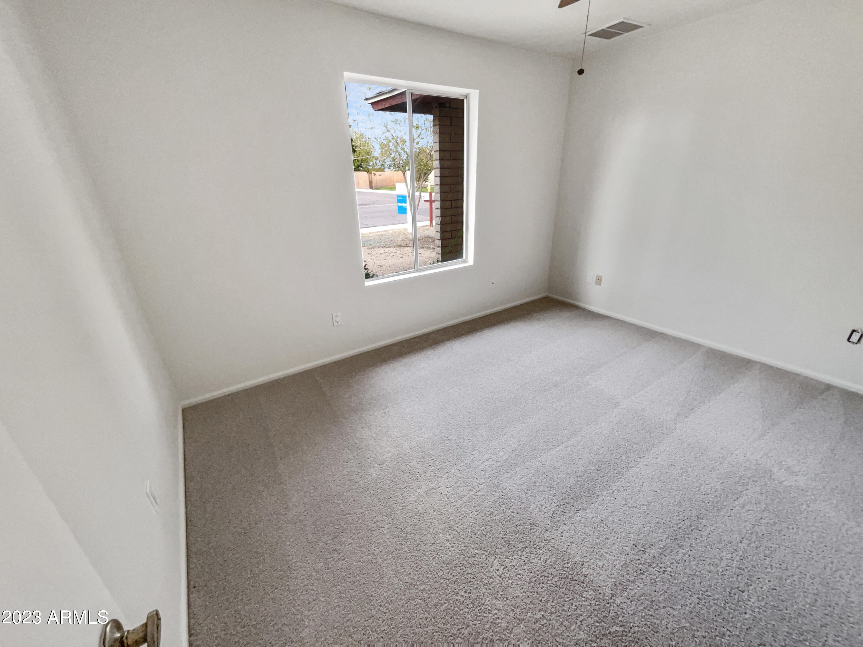 3921 West Altadena Avenue Phoenix, AZ 85029 - Photo 8 of 19 photo_09
