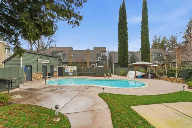 $265,000 | 8667 Mariners Drive, Unit 57, Stockton, CA 95219