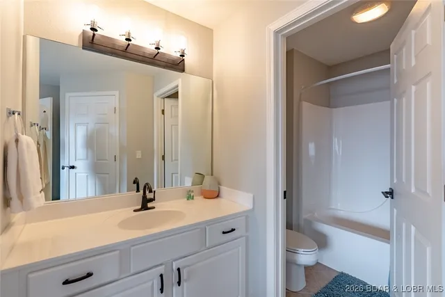 $389,000 | 305 Highland Shores Drive, Unit 3A, Lake Ozark, MO 65049