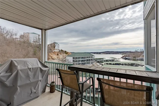 $389,000 | 305 Highland Shores Drive, Unit 3A, Lake Ozark, MO 65049