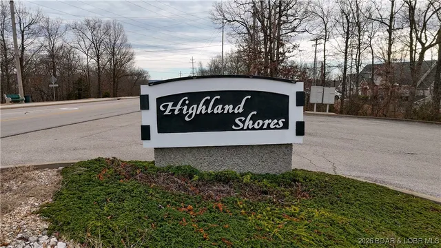 $389,000 | 305 Highland Shores Drive, Unit 3A, Lake Ozark, MO 65049