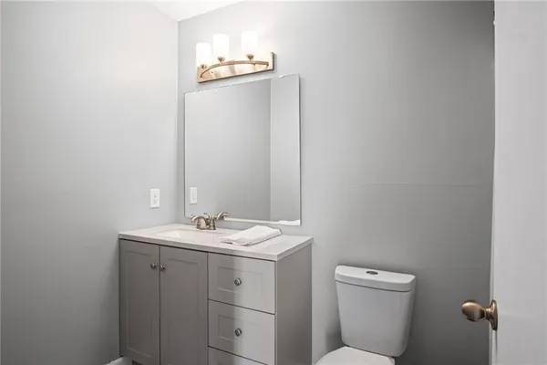 $349,000 | 113 West 5th Street, Unit 206, Kansas City, MO 64105