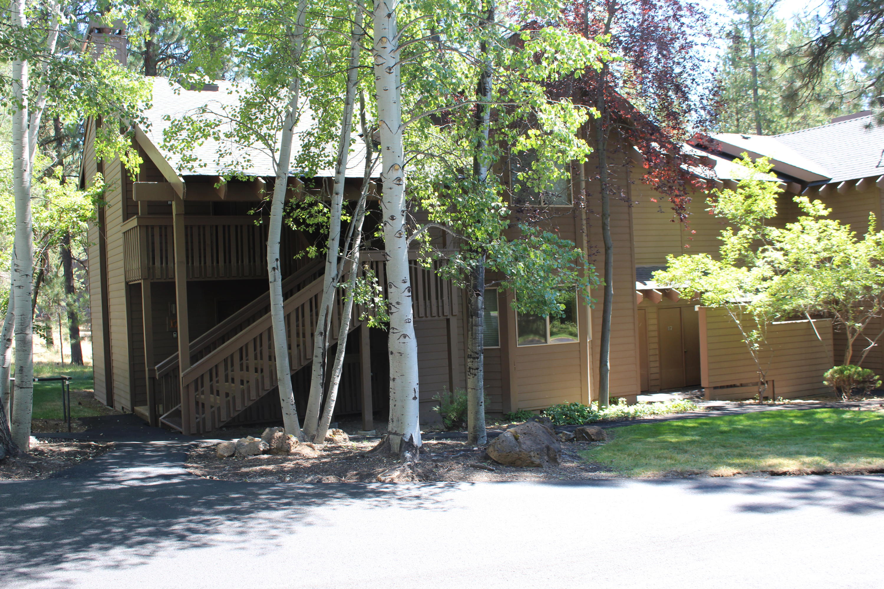 57340-17c1 Beaver Ridge Loop Sunriver, OR 97707 - Photo 1 of 21 1-fview-R17