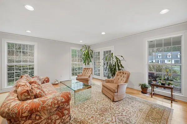 $725,000 | 41 Ashton Lane, South Hadley, MA 01075