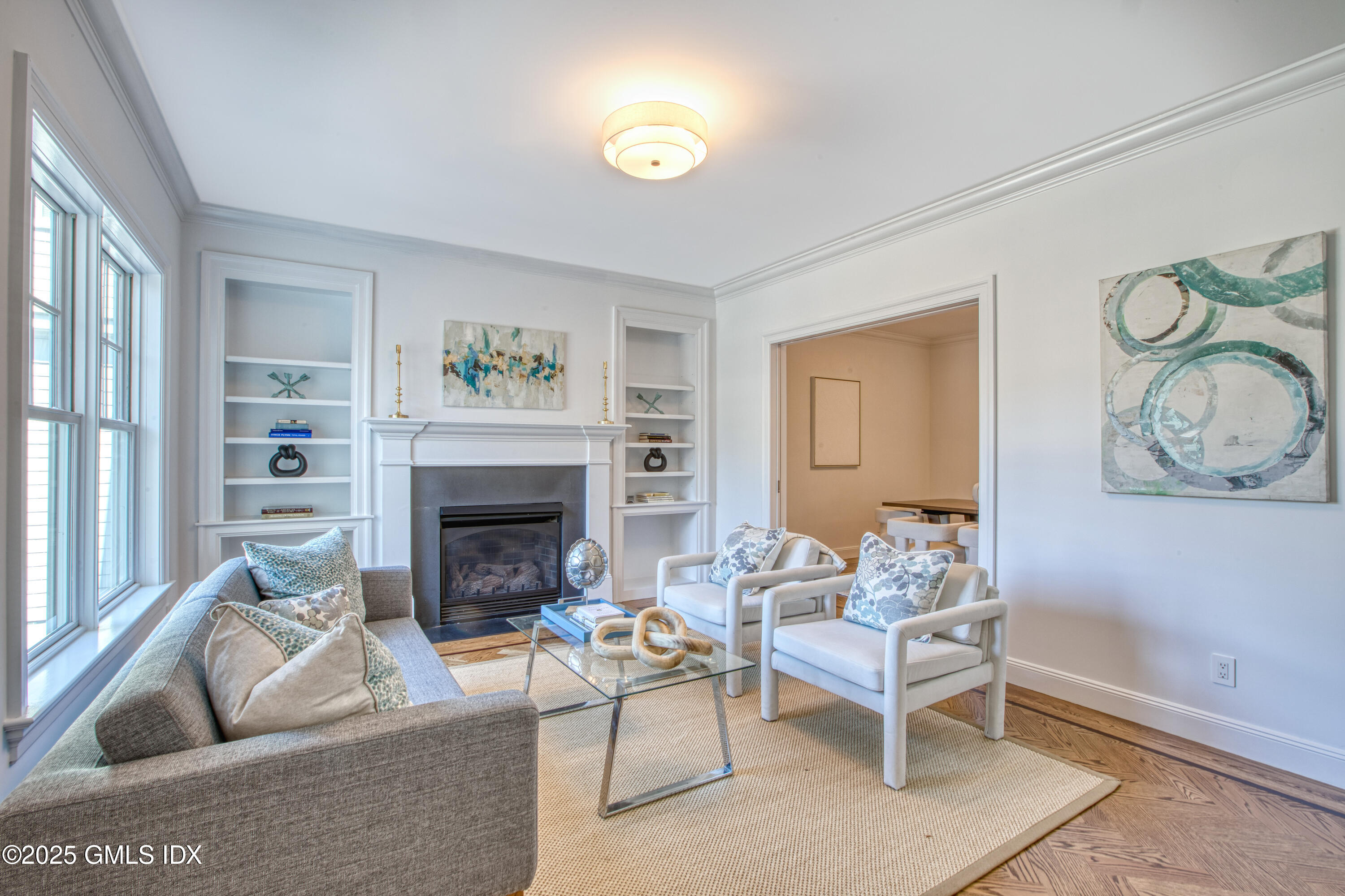 11 Orchard Place, Unit B Greenwich, CT 06830 - Photo 8 of 25 Living Room