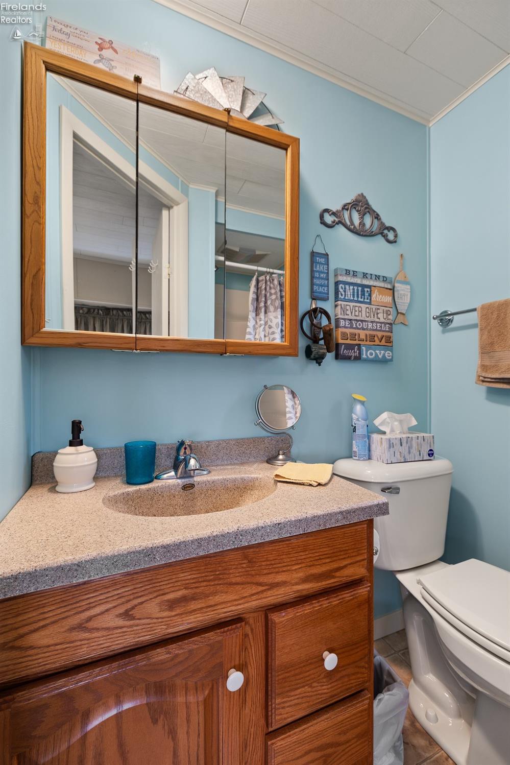 1623 Northeast Catawba Road, Unit 146 Port Clinton, OH 43452 - Photo 12 of 37 Gallery Image 12