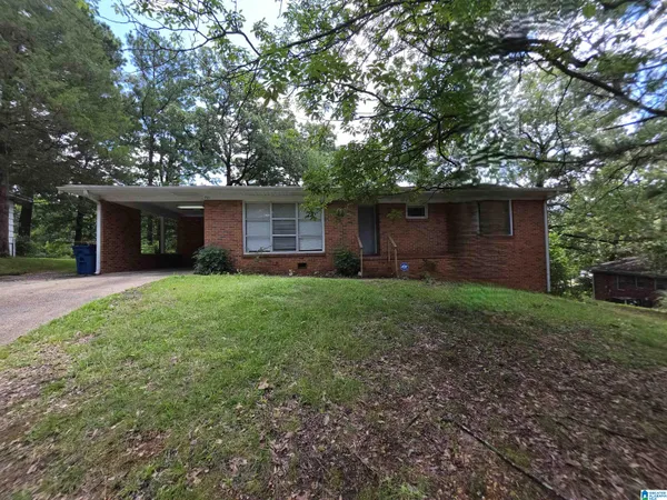 $160,000 | 721 Oakland Drive, Fairfield, AL 35064