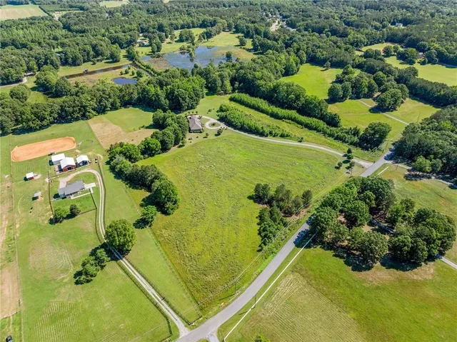 $1,050,000 | 226 Euharlee 5 Forks Road, Kingston, GA 30145