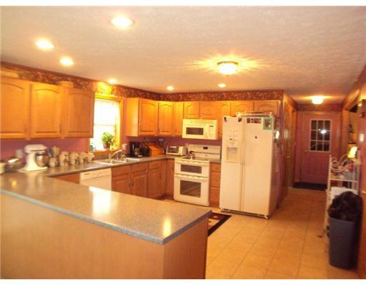 306 Country Club Road Oakland, ME 04963 - Photo 3 of 24 Kitchen.
