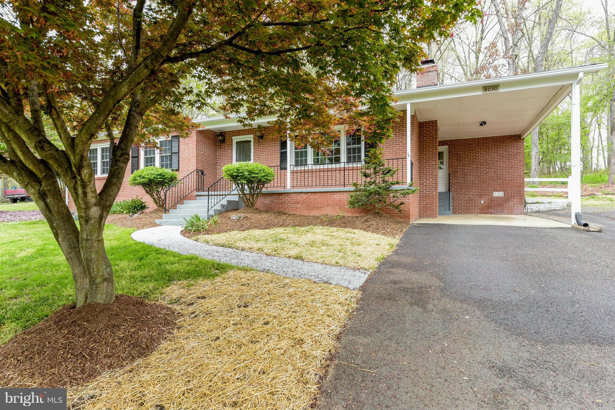 8030 Devlin Road Bristow, VA 20136 - Photo 3 of 27 Great Curb Appeal