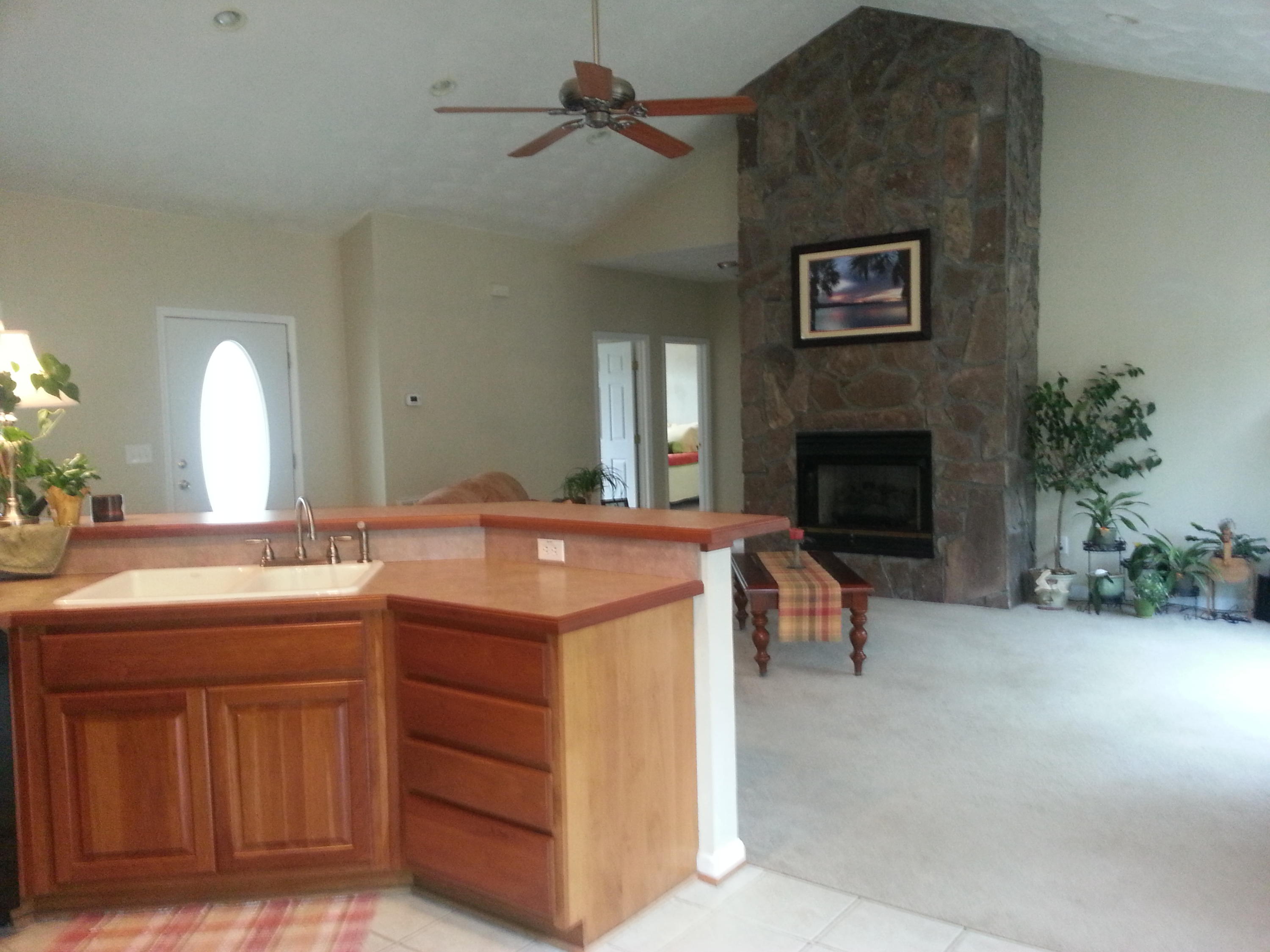 2095 Timberview Road Roanoke, VA 24019 - Photo 3 of 8 Kitchen