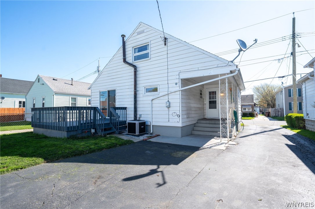 252 Roland Street Cheektowaga, NY 14212 - Photo 45 of 47