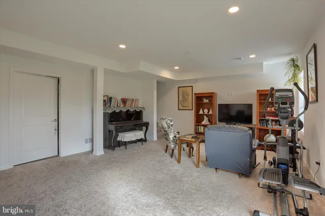 $419,900 | 7407 Red Oak Court, Harrisburg, PA 17112