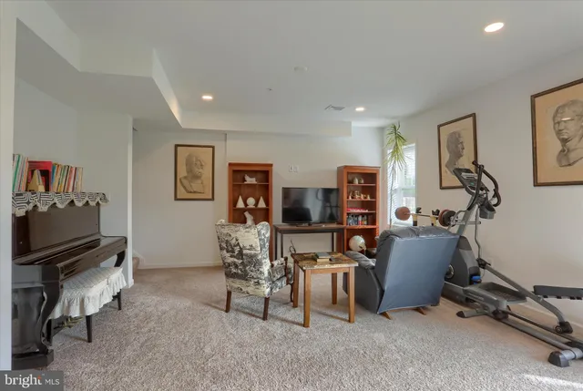 $419,900 | 7407 Red Oak Court, Harrisburg, PA 17112