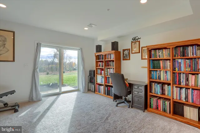 $419,900 | 7407 Red Oak Court, Harrisburg, PA 17112