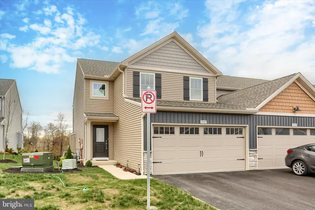 $419,900 | 7407 Red Oak Court, Harrisburg, PA 17112