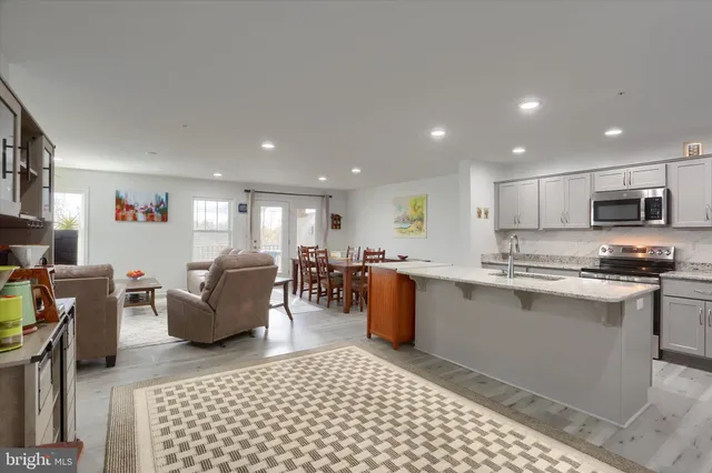 $419,900 | 7407 Red Oak Court, Harrisburg, PA 17112