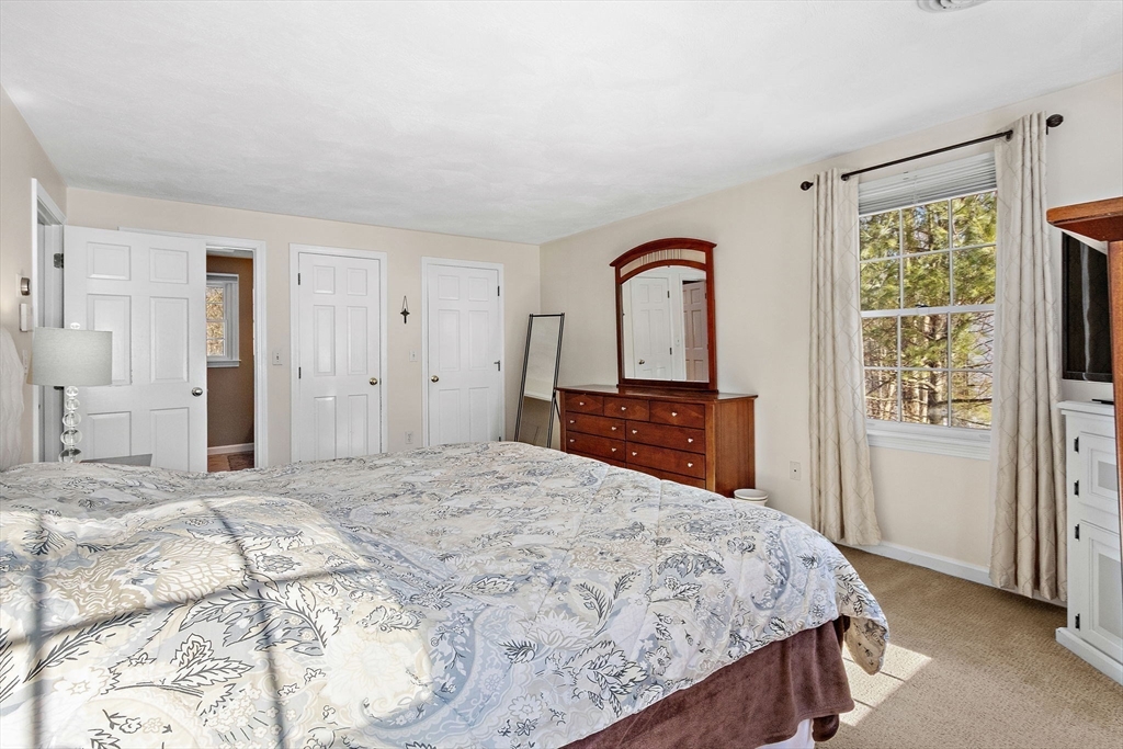 69 Jefferson Road Franklin, MA 02038 - Photo 15 of 34