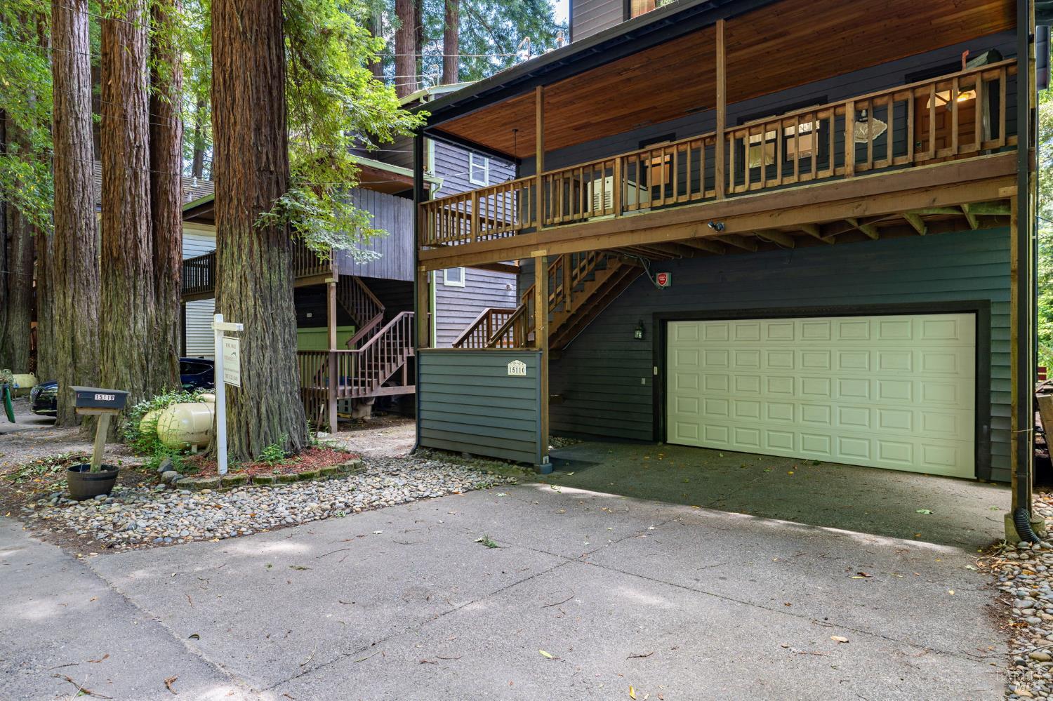 15110 Drake Road Guerneville, CA 95446 - Photo 3 of 66