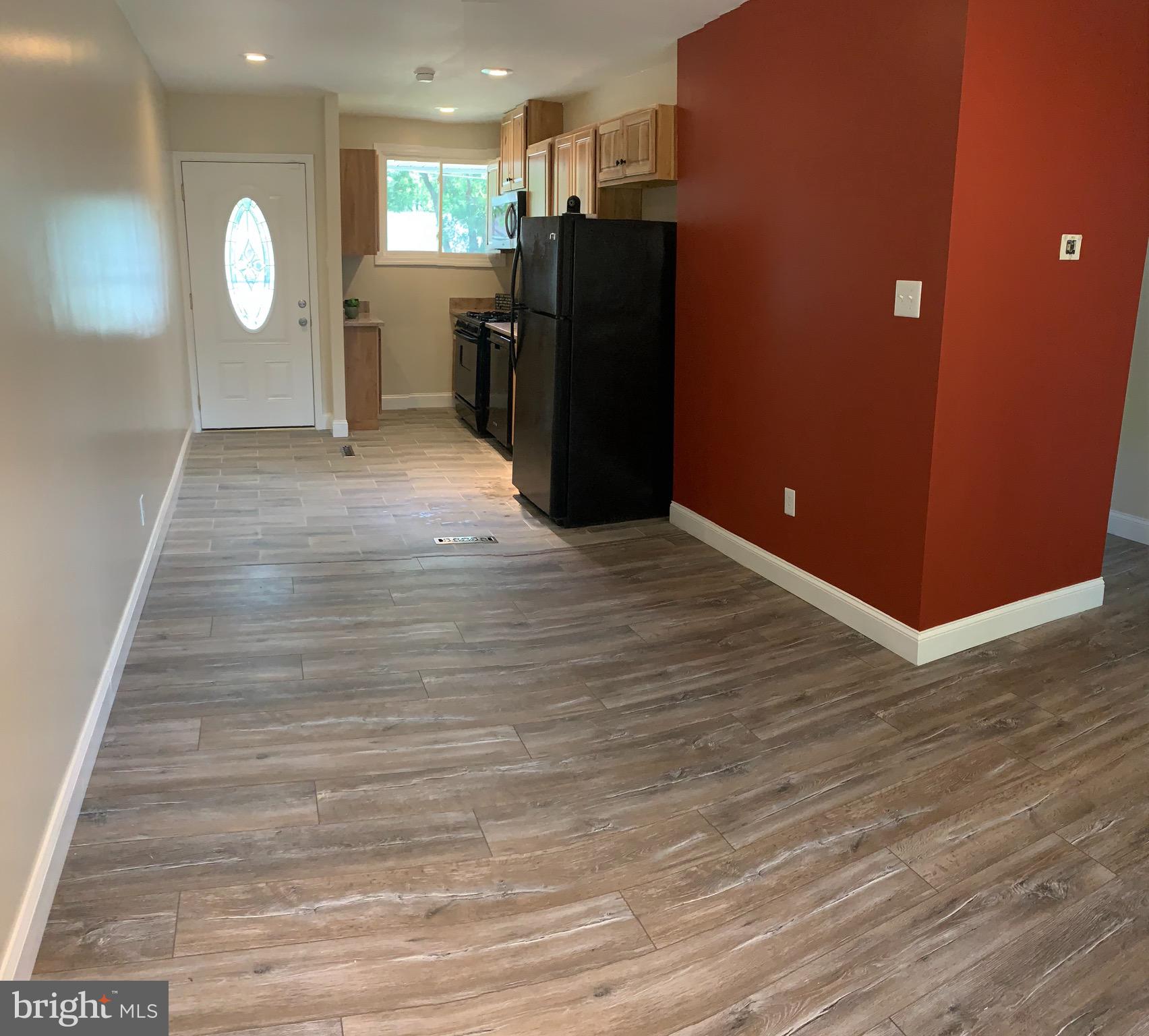 7626 Oxman Road Landover, MD 20785 - Photo 11 of 35 Dining Rm view 2