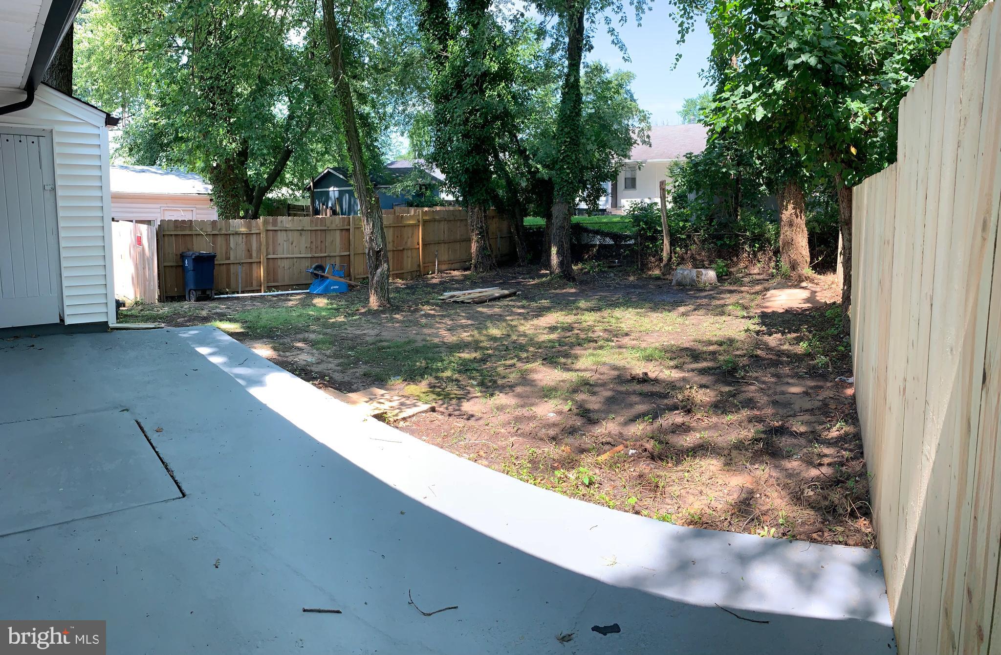 7626 Oxman Road Landover, MD 20785 - Photo 32 of 35 Backyard view