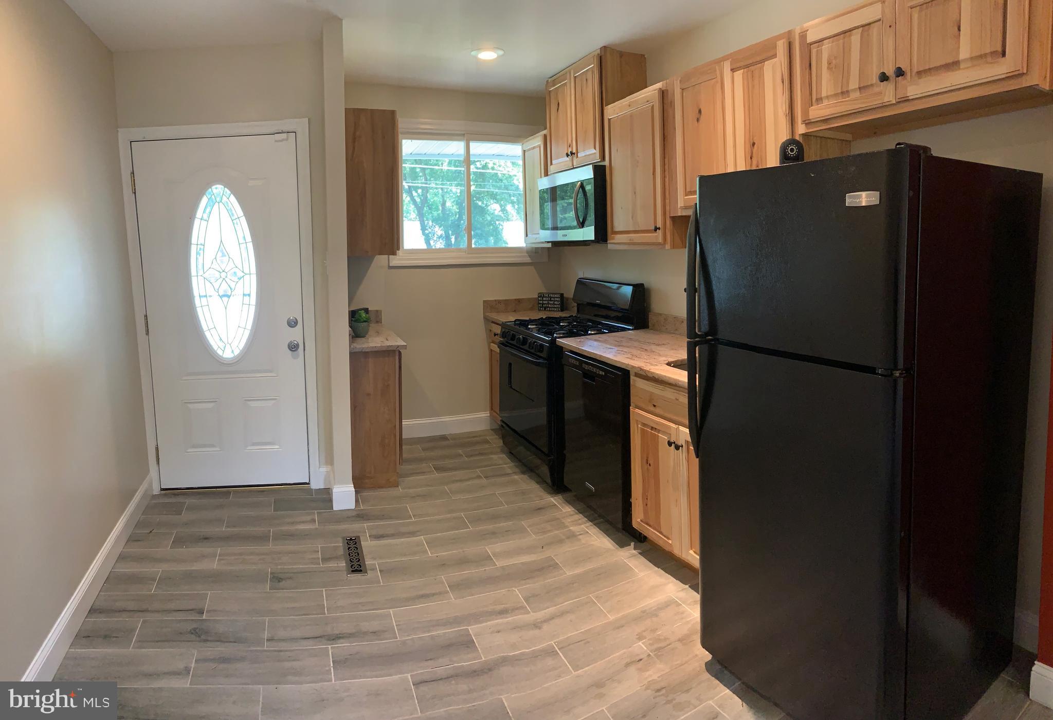 7626 Oxman Road Landover, MD 20785 - Photo 6 of 35 Kitchen view 1