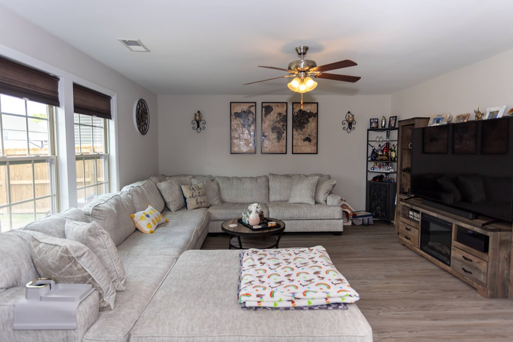 2909 Old Field Road Sumter, SC 29150 - Photo 6 of 16 Gallery Image 6