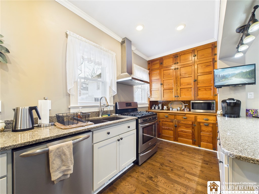 915 Washington Street Olean, NY 14760 - Photo 2 of 39 Kitchen
