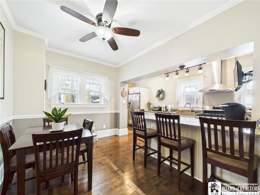 915 Washington Street Olean, NY 14760 - Photo 4 of 39 Kitchen/Eat-In