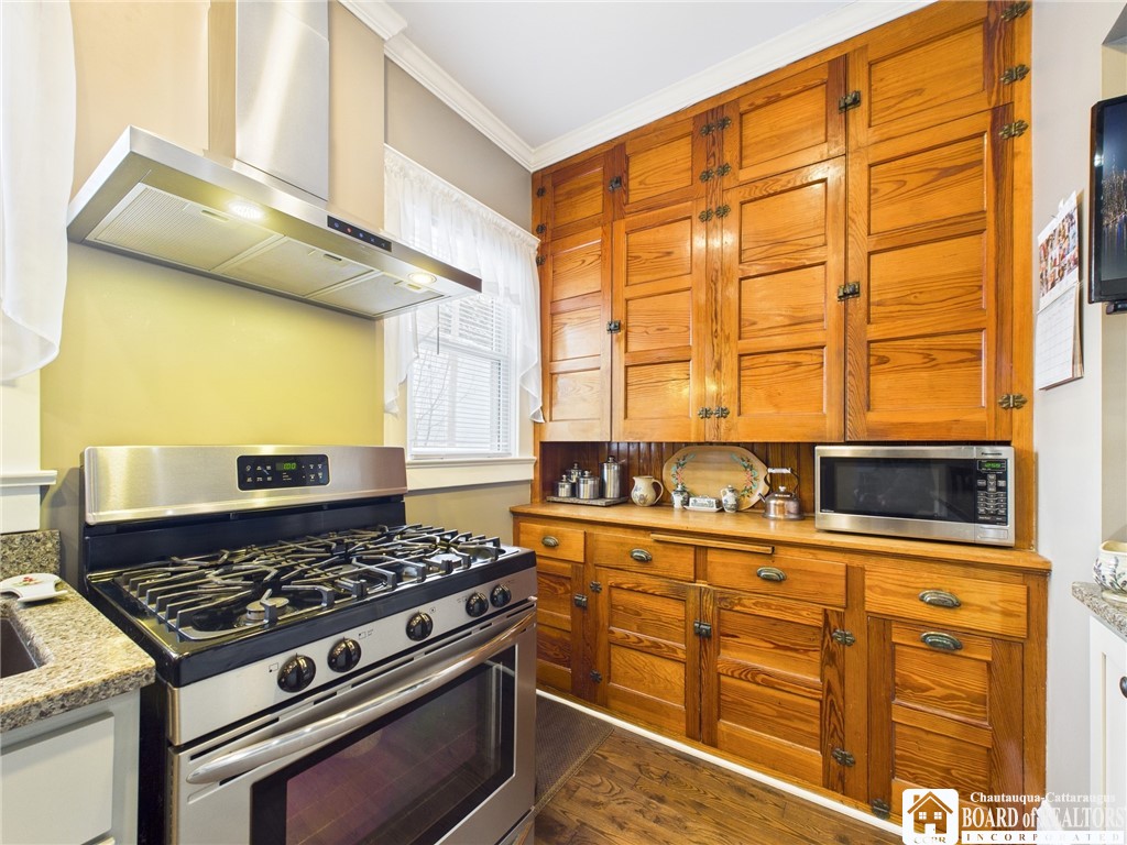 915 Washington Street Olean, NY 14760 - Photo 5 of 39 Original Pantry